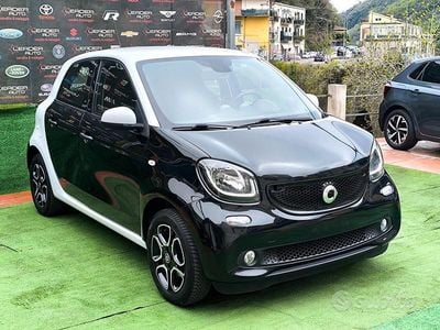 Usata Smart ForFour Passion 71 CV (52 kW) 2017 Nero Utilitaria