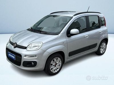 Usata Fiat Panda Lounge 69 CV (50 kW) 2017 Argento metallizzato Utilitaria