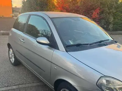 Usata Lancia Ypsilon