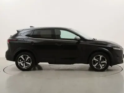 Usado Nissan Qashqai N-Connecta 158 HP (116 kW) 2022 SUV