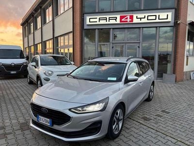 Usata Ford Focus Business Edition 120 CV (88 kW) 2022 Grigio argento met Station wagon