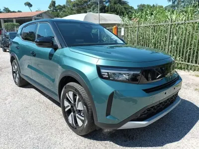 Nuova Opel Frontera 136 CV (100 kW) 2026 Verde SUV