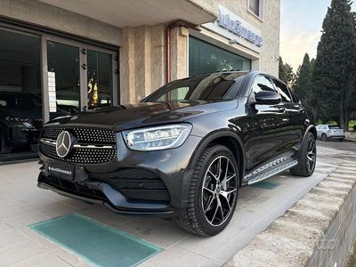 Grigio scuro Usata 2021 Mercedes GLC300e Premium Coupé | 45.899 € (Buon prezzo)