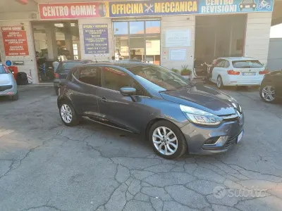 Usata Renault Clio IV 110 CV (80 kW) 2017 Bluazzurro Berlina