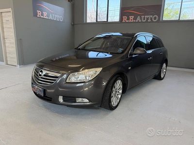 Usata Opel Insignia Cosmo 160 CV (117 kW) 2010 Grigio Station wagon