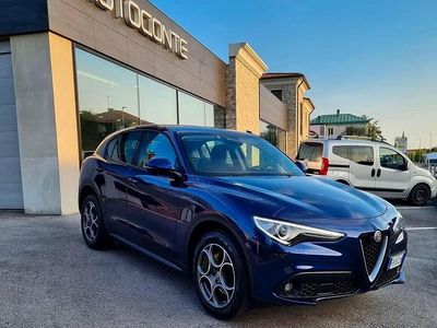 Usata Alfa Romeo Stelvio 179 CV (131 kW) 2018 Blu SUV