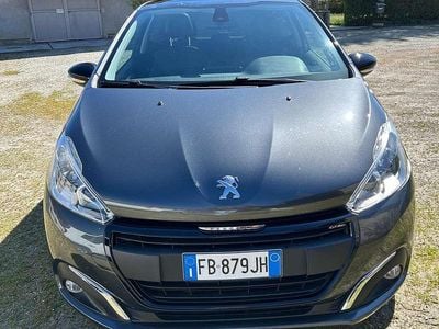 Usata Peugeot 208 GT-line 110 CV (80 kW) 2015 Grigio Utilitaria