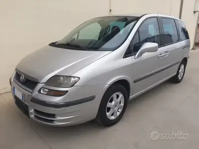 Usata Fiat Ulysse Dynamic 128 CV (94 kW) 2005 Grigio Monovolume