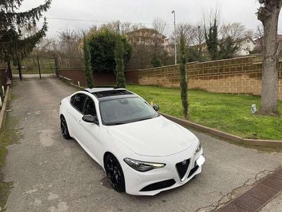 Usata Alfa Romeo Giulia Super 150 CV (110 kW) 2017 Bianco Berlina