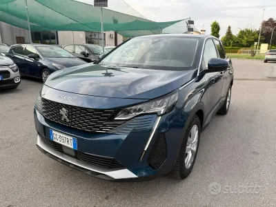 Usata Peugeot 3008 Business-Line 131 CV (96 kW) 2021 Blu SUV