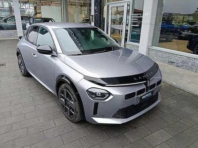 Usata Lancia Ypsilon 101 CV (74 kW) 2025 Grigio Utilitaria