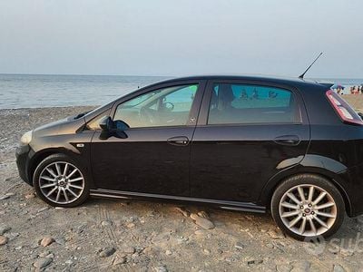 Usata Fiat Punto Evo Sport 120 CV (88 kW) 2011 Nero Utilitaria