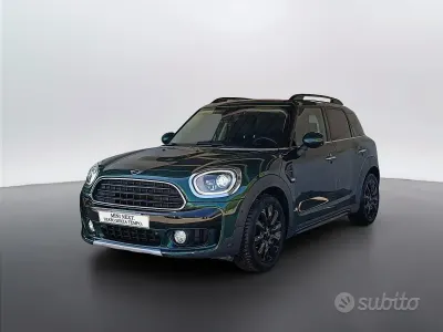 Usata Mini Countryman 116 CV (85 kW) 2019 Verde SUV
