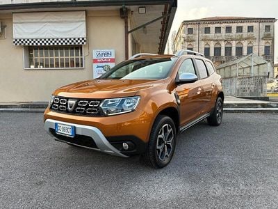 Usata Dacia Duster Prestige 101 CV (74 kW) 2020 Arancione SUV