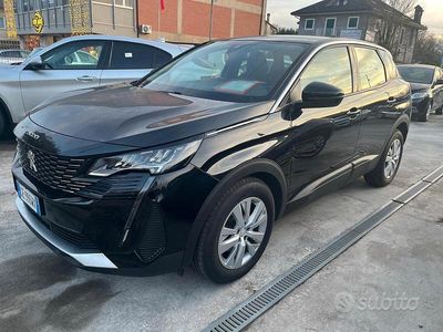Usata Peugeot 3008 Active 177 CV (130 kW) 2021 Nero SUV