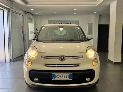 Usata Fiat 500L Living 84 CV (61 kW) 2013 Bianco Monovolume