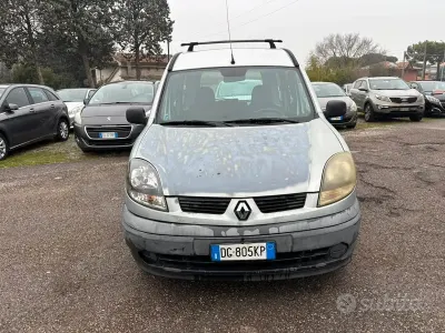 Usata Renault Kangoo 82 CV (60 kW) 2007 Grigio Monovolume