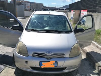 usata Toyota Yaris Yaris 1.4 D-4D DPF 3 porte Sol