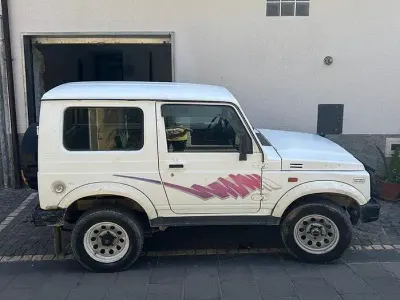 Usata Suzuki Samurai 69 CV (50 kW) 1998 Bianco SUV