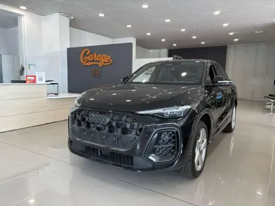 Nuova Audi Q5 S-Line 204 CV (150 kW) 2026 Nero mythos metallizzato SUV