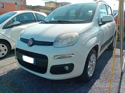 Gebraucht Fiat Panda Lounge 85 PS (62 kW) 2014 Weiß Kleinwagen