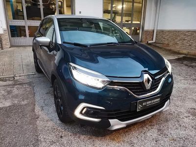 Usata Renault Captur 90 CV (66 kW) 2018 Verde SUV