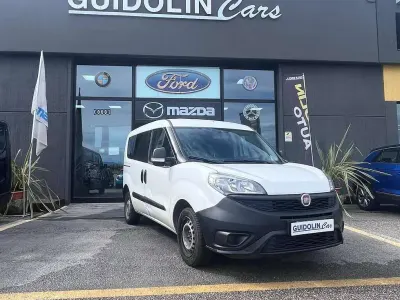 Usata Fiat Doblò 90 CV (66 kW) 2016 Bianco Monovolume