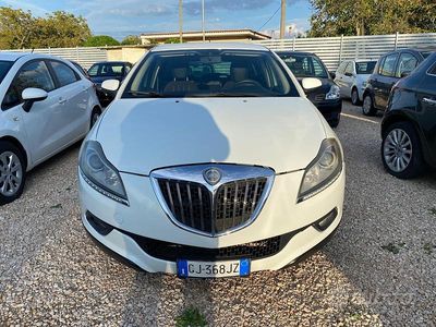 Usata Lancia Delta 200 CV (147 kW) 2009 Bianco Utilitaria