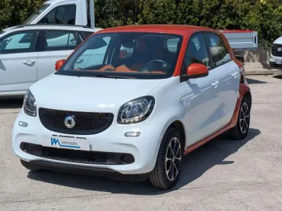 Usata Smart ForFour 71 CV (52 kW) 2015 Bianco Utilitaria