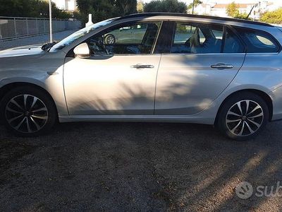 Usata Fiat Tipo 110 CV (80 kW) 2019 Grigio Station wagon