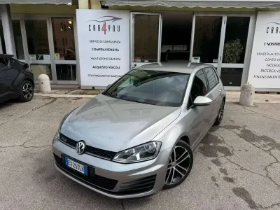 Second-hand VW Golf VII GTD 184 CP (135 kW) 2014 Argintiu Berlinǎ