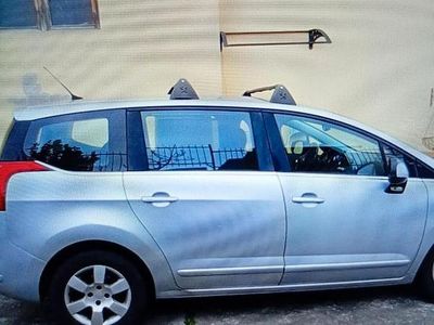 Usata Peugeot 5008 150 CV (110 kW) 2011 Grigio Monovolume