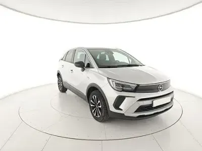 Usata Opel Crossland X Elegance 110 CV (80 kW) 2024 Argento SUV