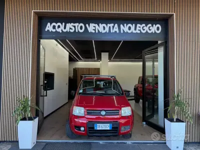 Gebraucht Fiat Panda 4x4 Climbing 60 PS (44 kW) 2006 Rot Kleinwagen