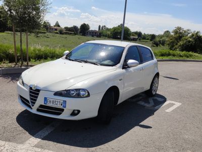 usata Alfa Romeo 147 jtdm