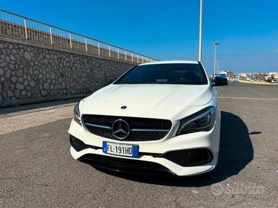 Mercedes CLA200