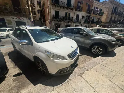 Usata Peugeot 2008 92 CV (67 kW) 2014 Bianco SUV