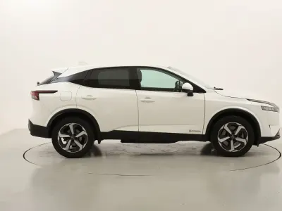Usata Nissan Qashqai N-Connecta 190 CV (139 kW) 2023 Biancobianco SUV