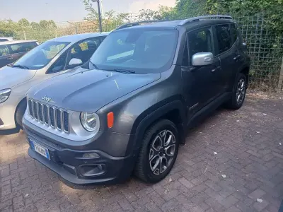 Usata Jeep Renegade Limited 140 CV (102 kW) 2016 SUV