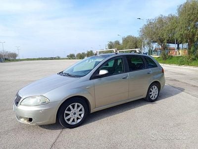 Usata Fiat Croma 2005 Grigio Station wagon
