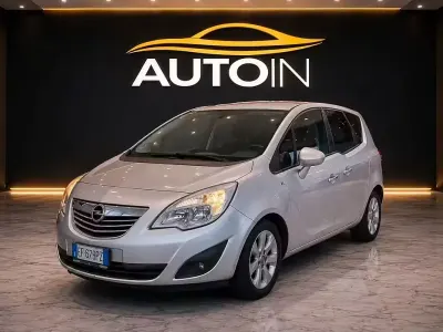 Usata Opel Meriva Cosmo 95 CV (69 kW) 2011 Grigio Monovolume