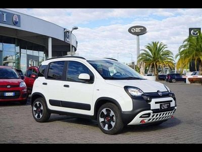 Usata Fiat Panda Cross Cross 69 CV (50 kW) 2024 Bianco Utilitaria