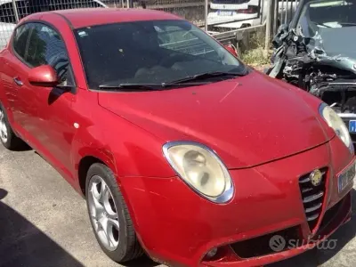 Usata Alfa Romeo MiTo Distinctive 120 CV (88 kW) 2010 Rosso Utilitaria