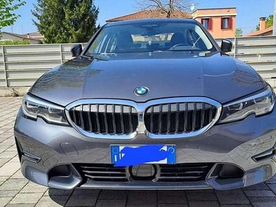 Usata BMW 330e Sport Line 184 CV (135 kW) 2020 Berlina