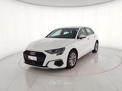 Usata Audi A3 Business 110 CV (80 kW) 2020 Bianco pastello Berlina