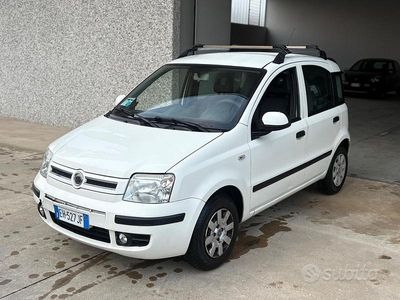 Usata Fiat Panda 69 CV (50 kW) 2011 Bianco Utilitaria