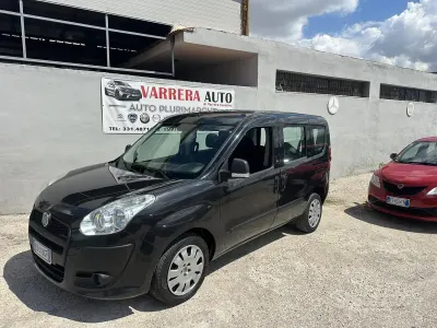 Usata Fiat Doblò Emotion 105 CV (77 kW) 2010 Nero Monovolume