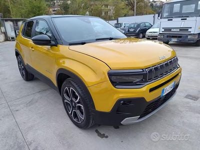 Usata Jeep Avenger 101 CV (74 kW) 2023 Giallo SUV