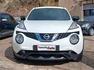 Usata Nissan Juke Tekna 110 CV (80 kW) 2015 Bianco SUV