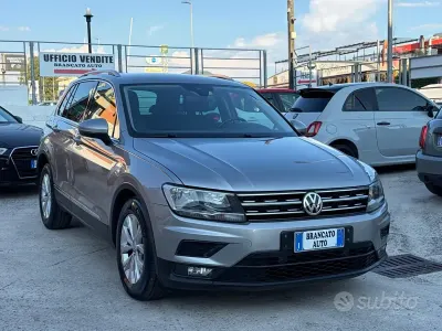 Usata VW Tiguan Business 116 CV (85 kW) 2018 Grigio SUV